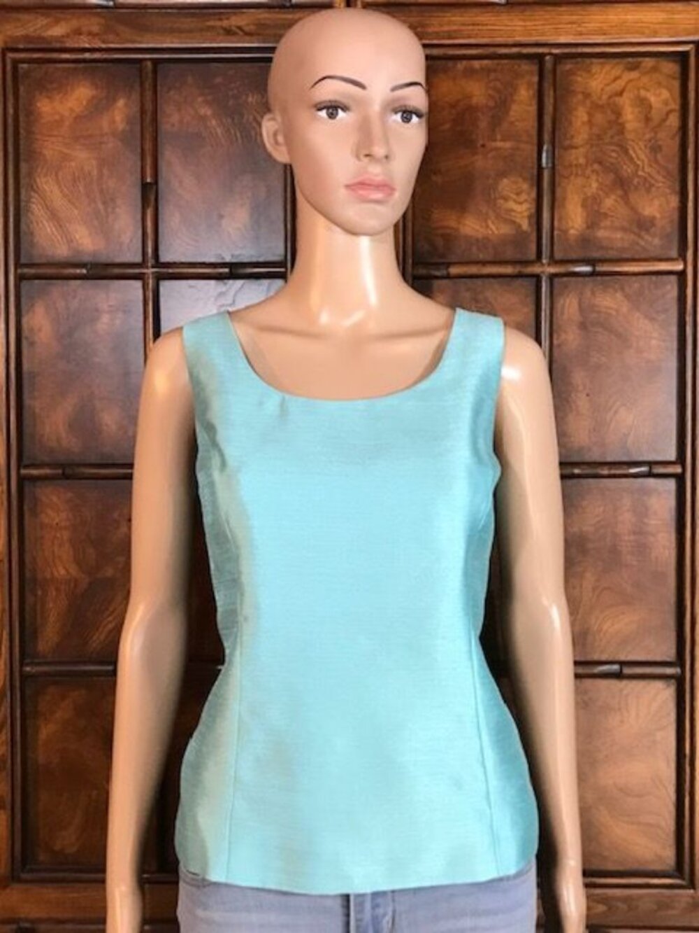 Kasper Carmel Sea Foam Shimmer Shell Sleeveless Top